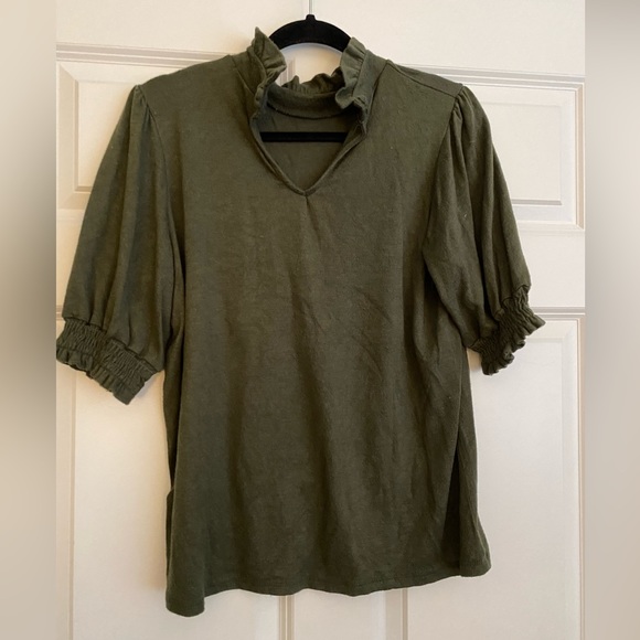 Gibson Mock Neck Top - Picture 2 of 4